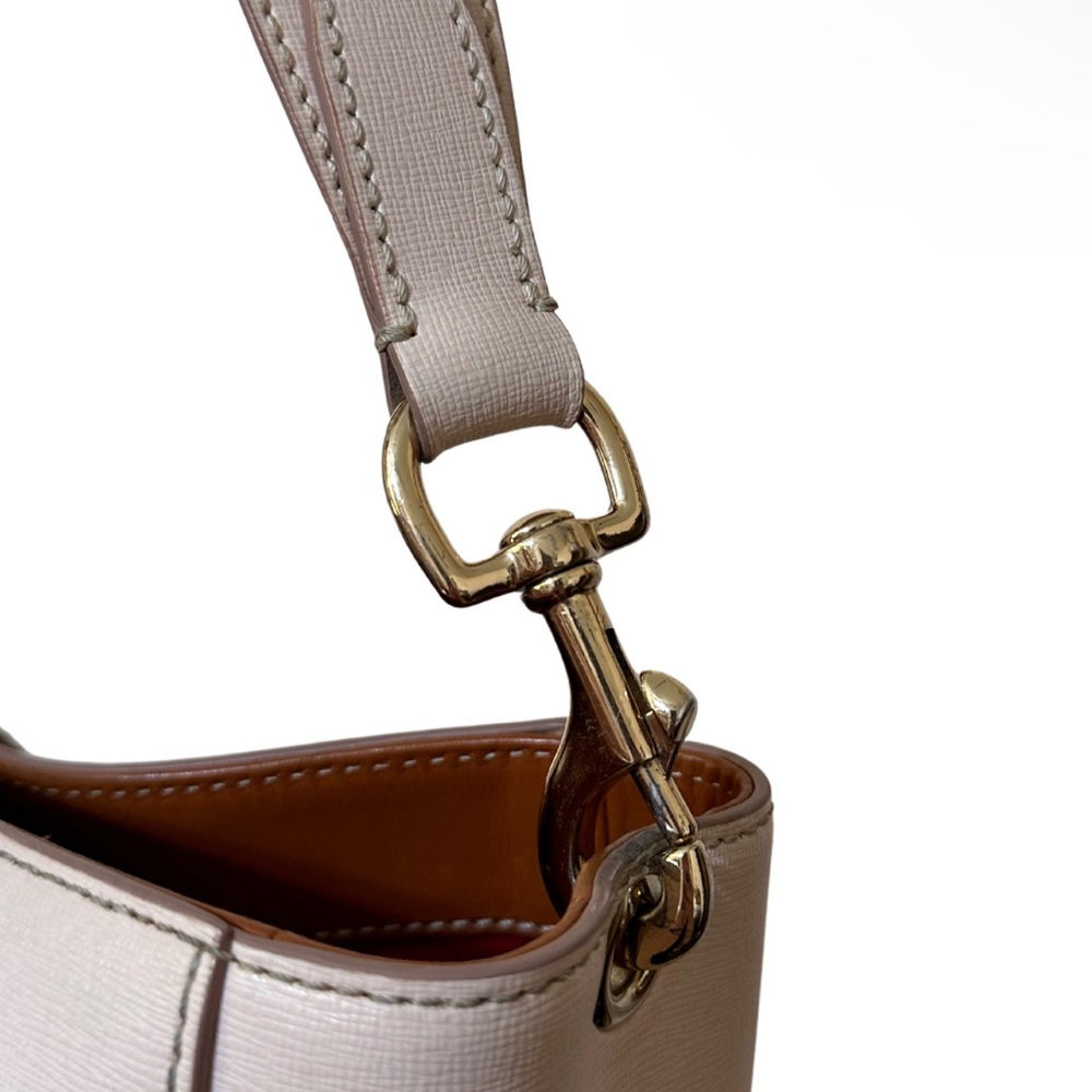 Dooney & Bourke Cream Shoulder Bag EUC - Picture 6 of 12